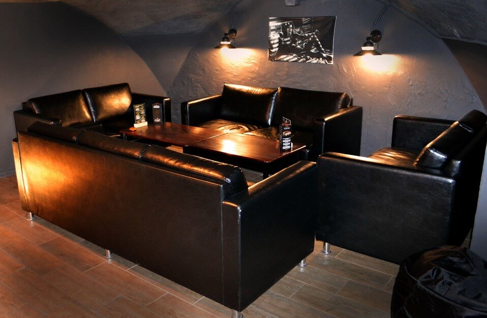Лаунж &laquo;Underground Lounge&raquo;